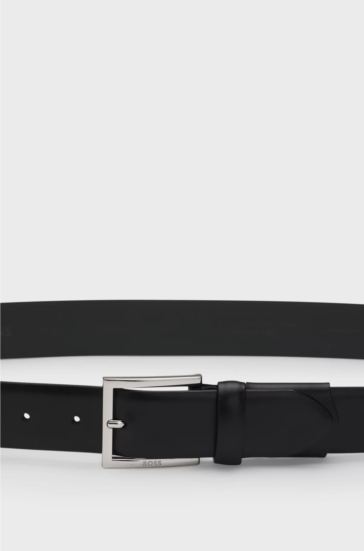 DRESSLETIC LEATHER BELT WITH CONCEALED ELASTICATED SECTION