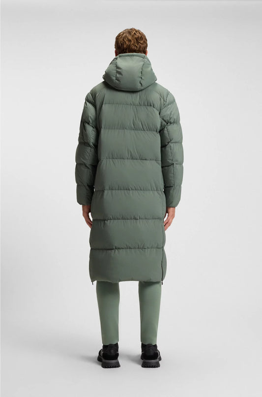 LONG-LENGTH DOWN JACKET IN WATER-REPELLENT STRETCH FABRIC