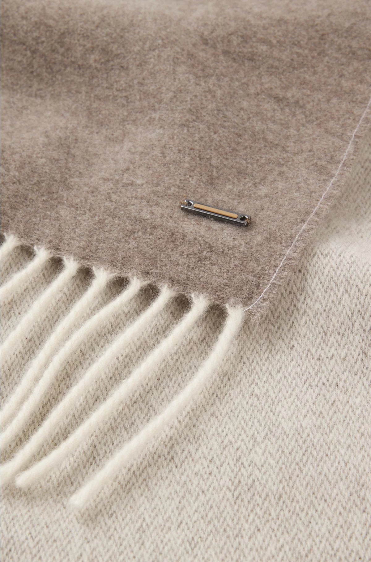 DOUBLE-FACED CASHMERE SCARF