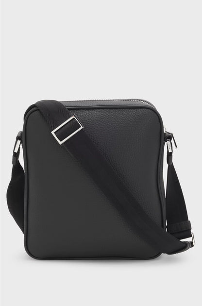REPORTER BAG IN GRAINED ITALIAN LEATHER WITH EMBOSSED LOGO