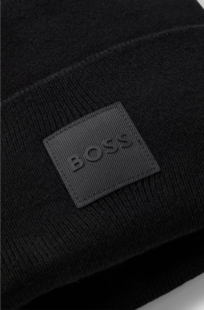BEANIE HAT IN COTTON WITH LOGO LABEL