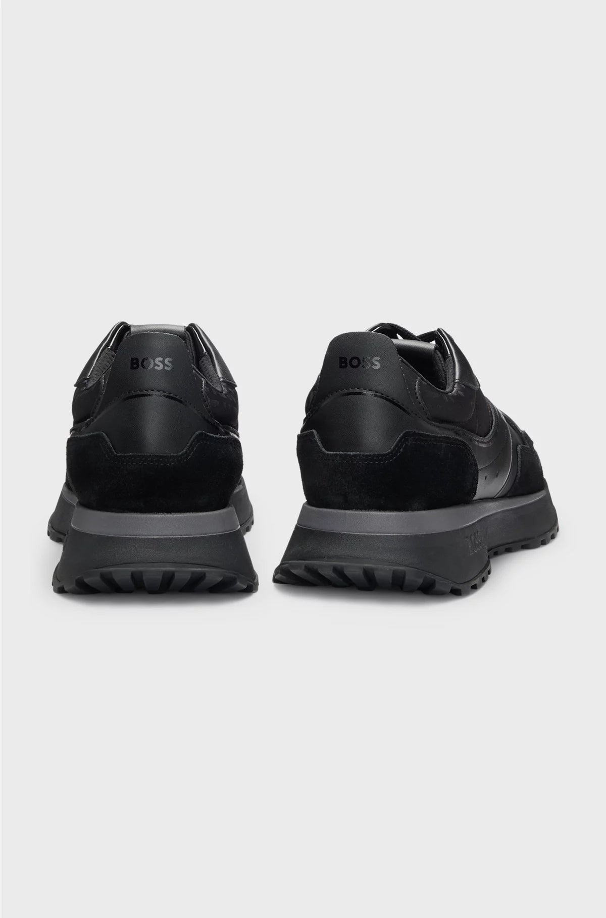 MIXED-MATERIAL TRAINERS WITH MESH AND LEATHER