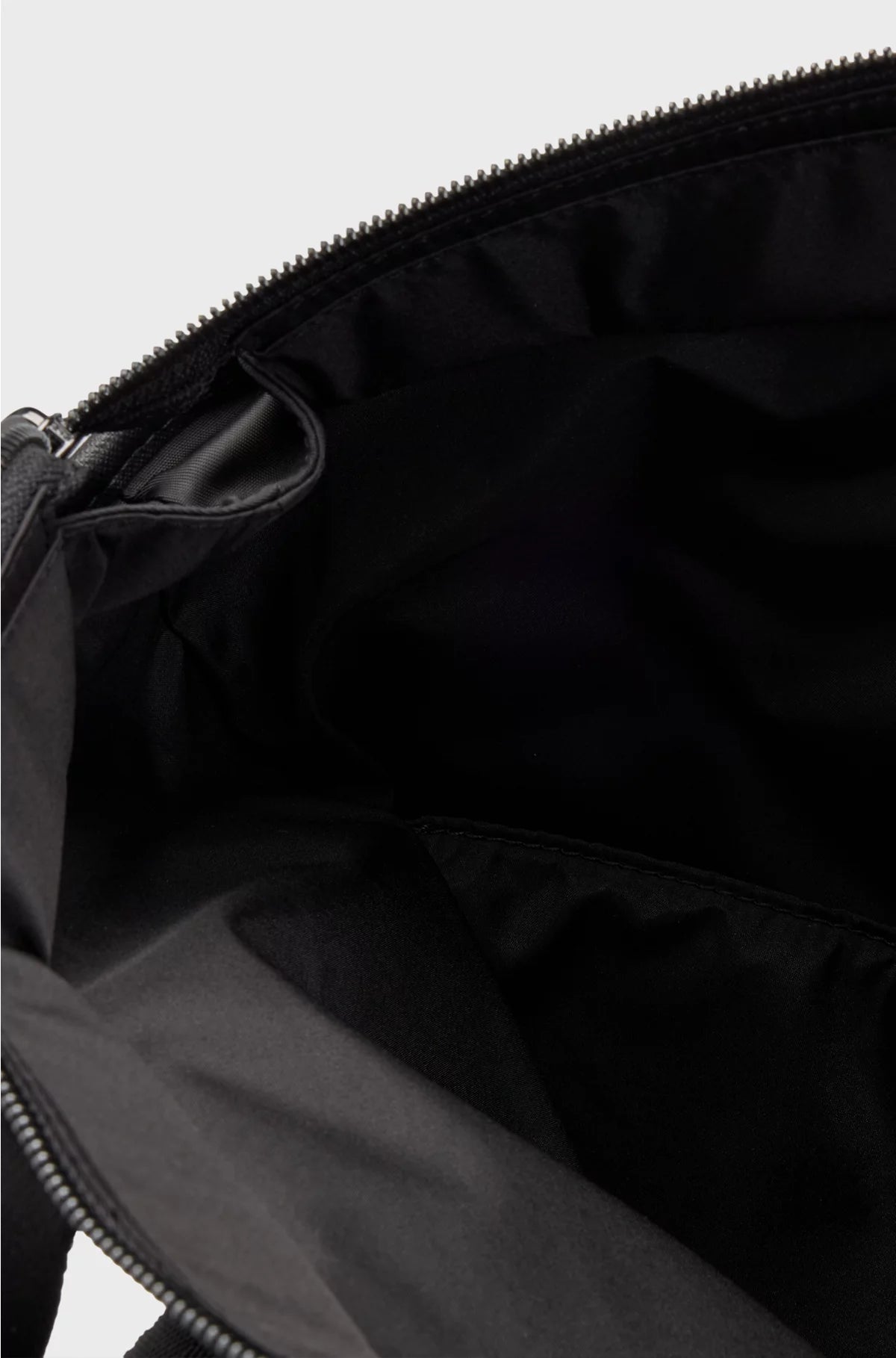 TWIN-POCKET TOTE BAG WITH SHOULDER STRAPS