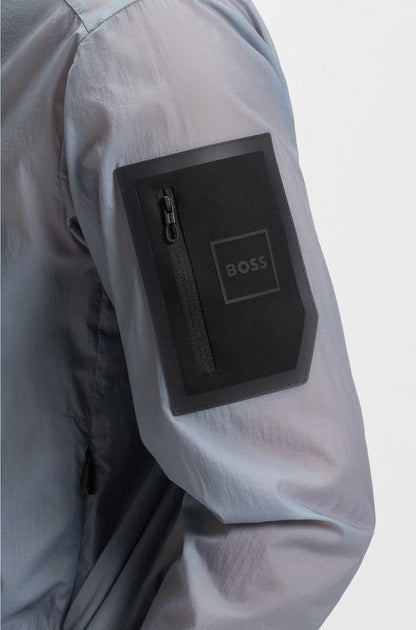 PACKABLE WATER-REPELLENT JACKET IN LIGHTWEIGHT RIPSTOP FABRIC