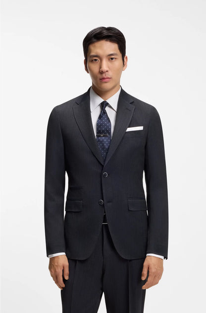 SLIM-FIT SUIT IN VIRGIN WOOL AND SILK