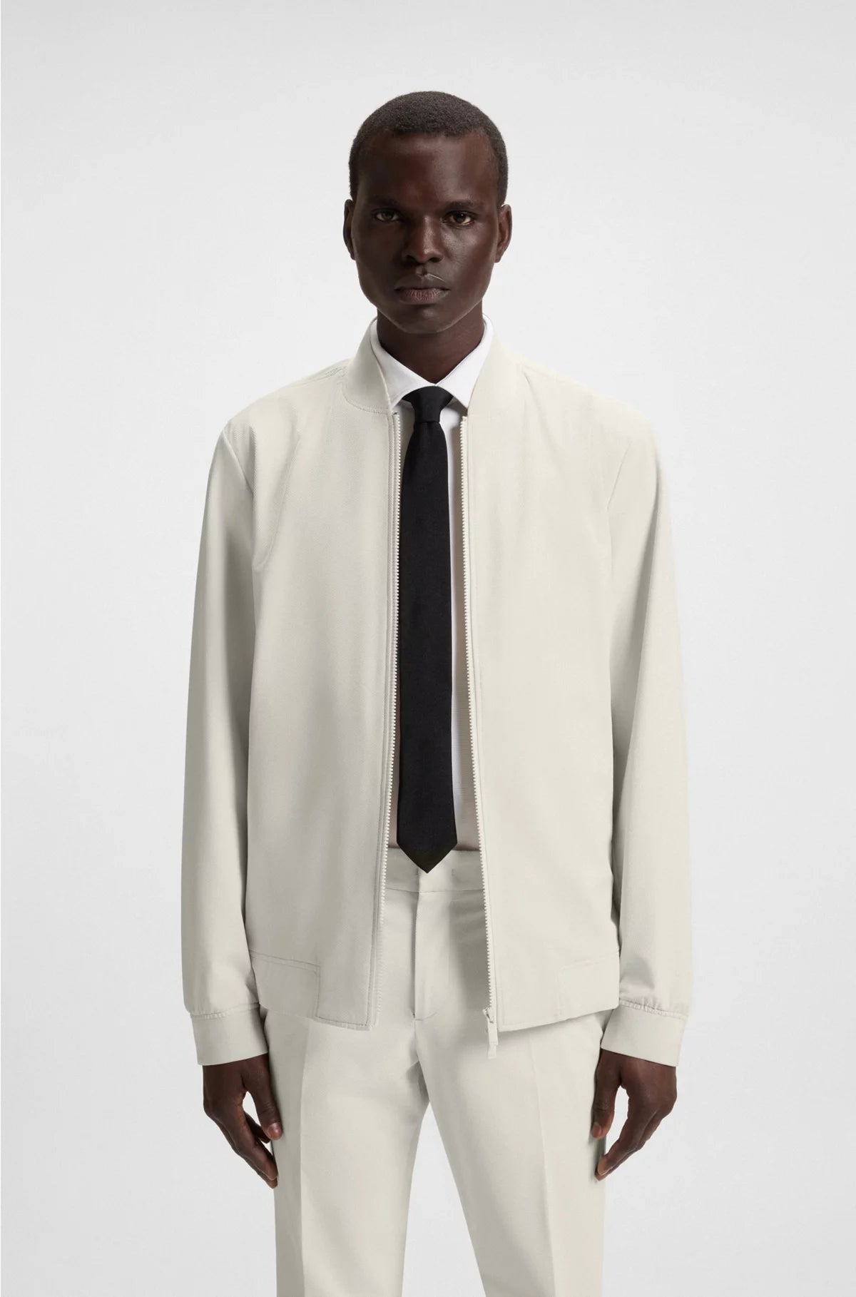 WATER-REPELLENT JACKET IN PERFORMANCE-STRETCH FABRIC
