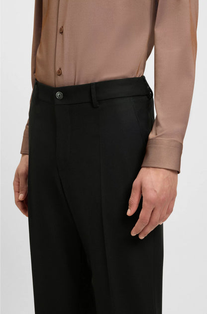 TAPERED-FIT TROUSERS IN MACHINE-WASHABLE STRETCH FABRIC