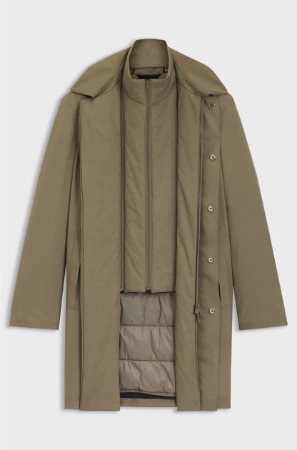 GORE-TEX? WATERPROOF COAT WITH DETACHABLE BIB
