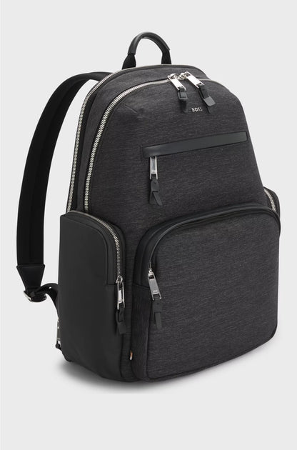 BACKPACK WITH CONTRAST SIDE POCKETS