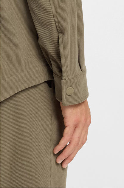 RELAXED-FIT JACKET IN PERFORMANCE CORDUROY