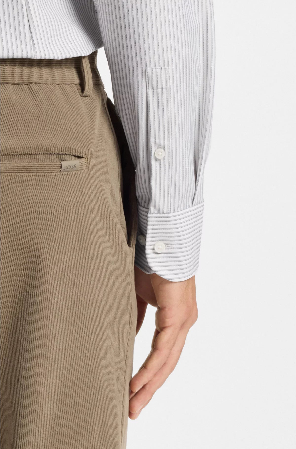 SLIM-FIT SHIRT IN STRIPED PERFORMANCE-STRETCH FABRIC