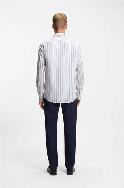 REGULAR-FIT SHIRT IN PRINTED COTTON POPLIN
