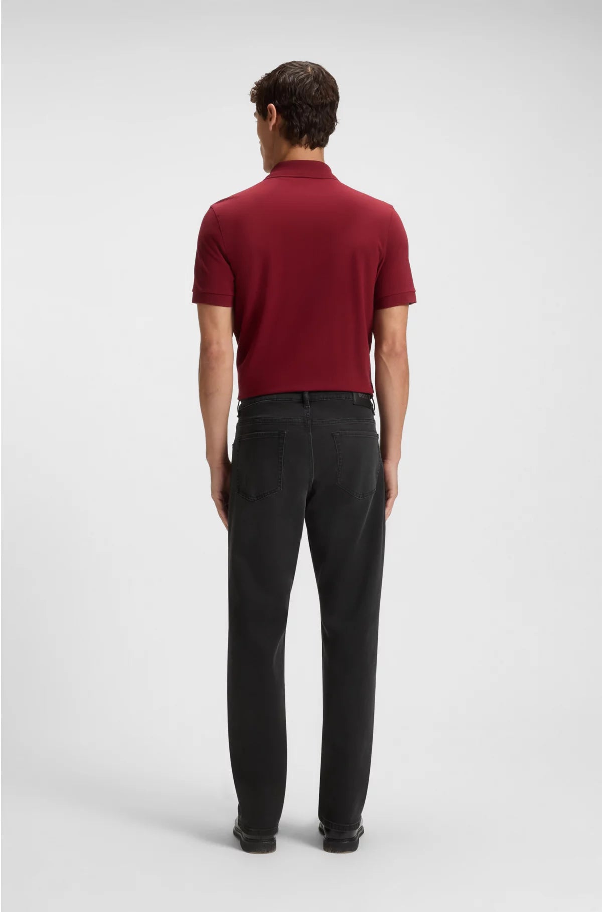 RELAXED-FIT JEANS IN BLACK STRETCH DENIM