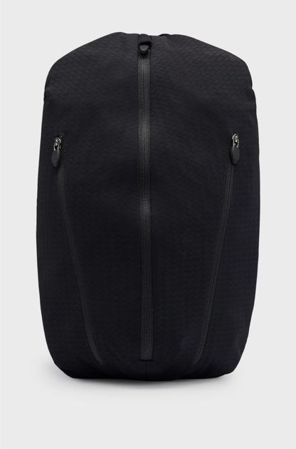 WATERPROOF SPIDER BAG WITH REFLECTIVE DETAILING