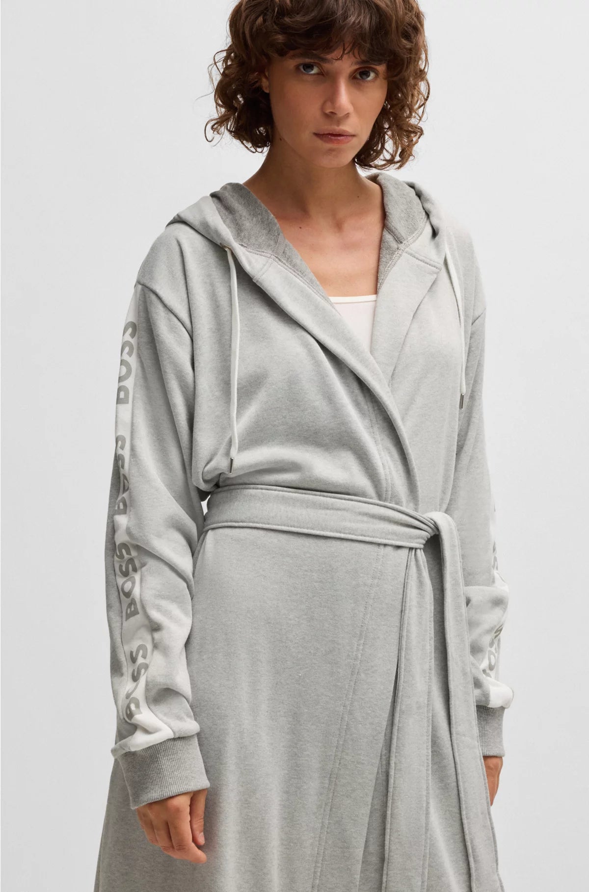 HOODED GREY DRESSING GOWN WITH LOGO-PRINT SLEEVES